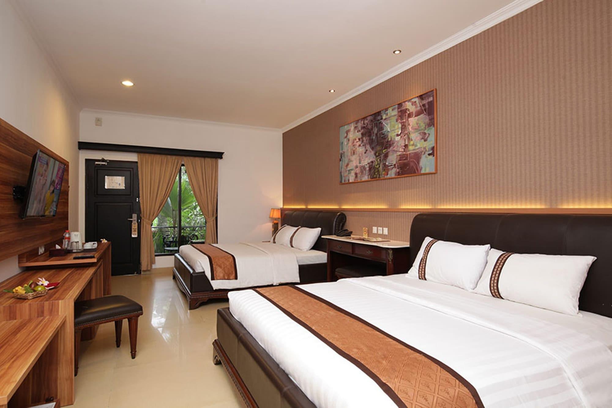 The Grand Palace Hotel Yogyakarta Dış mekan fotoğraf
