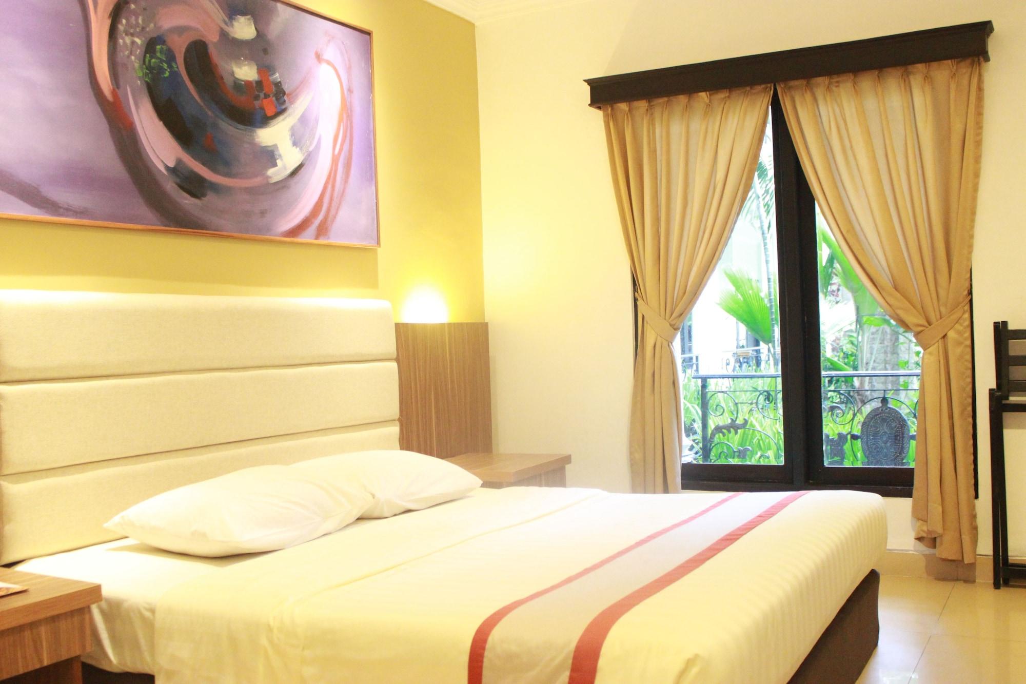 The Grand Palace Hotel Yogyakarta Dış mekan fotoğraf