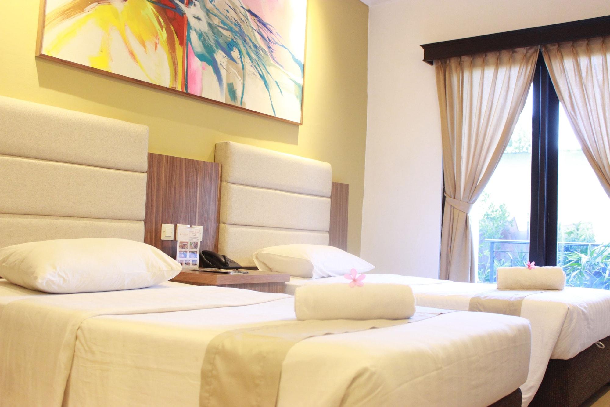 The Grand Palace Hotel Yogyakarta Dış mekan fotoğraf