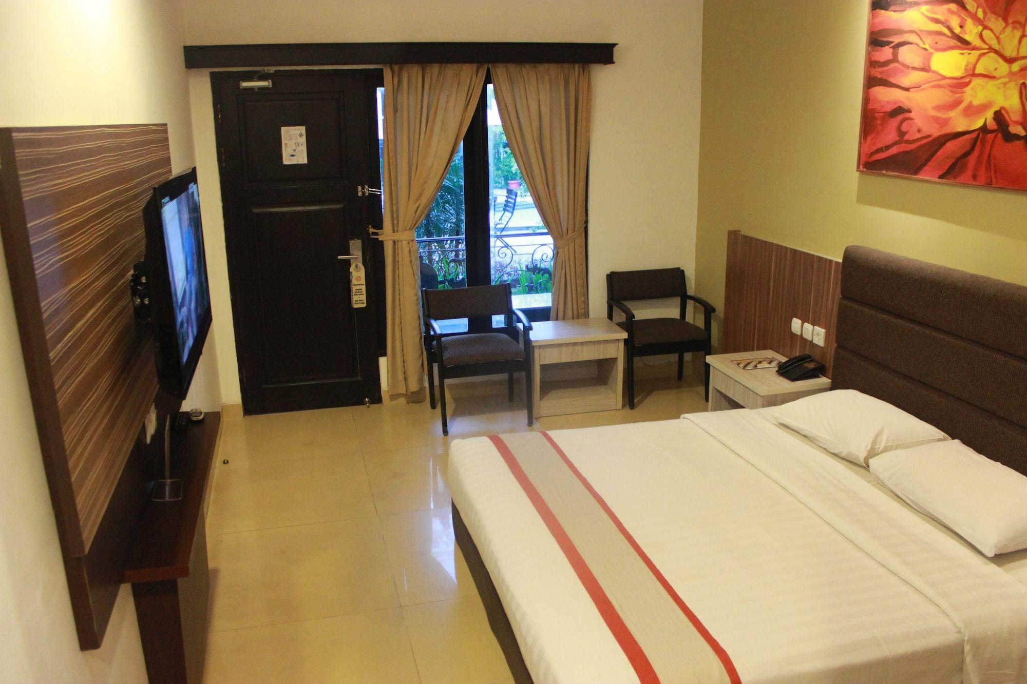 The Grand Palace Hotel Yogyakarta Dış mekan fotoğraf